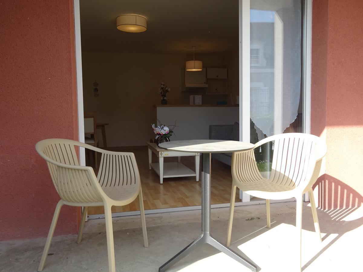 Domitys Le Village Vierzon Exterior foto